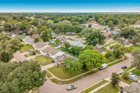 Villa ou maison à vendre à Orlando, Floride: 4 chambres, 156.35 m2 № 2356205 - photo 6