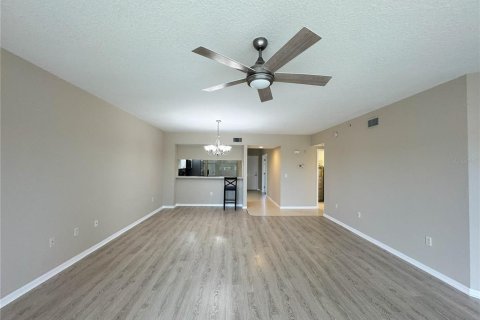 Apartment in Largo, Florida 3 bedrooms, 146.32 sq.m. № 1848006 - photo 7