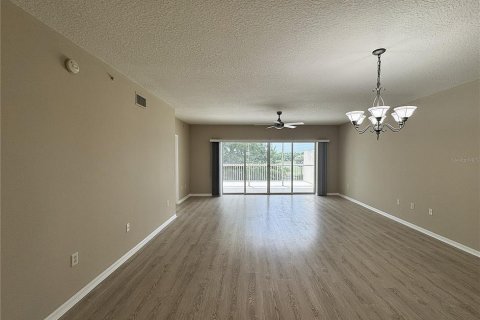 Apartamento en alquiler en Largo, Florida, 3 dormitorios, 146.32 m2 № 1848006 - foto 6