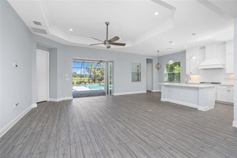 House in Englewood, Florida 3 bedrooms, 207.73 sq.m. № 1813108 - photo 20