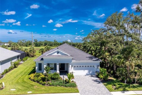 House in Englewood, Florida 3 bedrooms, 207.73 sq.m. № 1813108 - photo 1