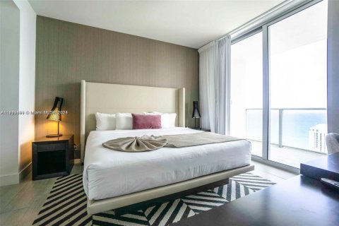 Condo in Hollywood, Florida, 2 bedrooms № 1959027 - photo 8