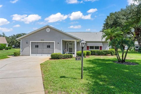 Casa en Leesburg, Florida 3 dormitorios, 156.54 m2 № 2380403