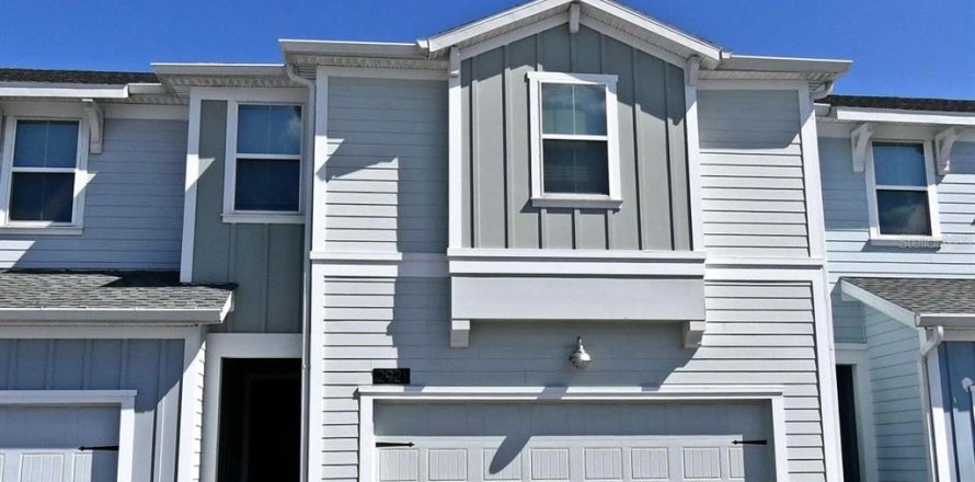 Townhouse in Kissimmee, Florida 4 bedrooms, 182 sq.m. № 2277641