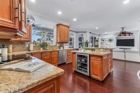 Купить виллу или дом в Мирамар, Флорида 5 спален, 362.41м2, № 1994851 - фото 17