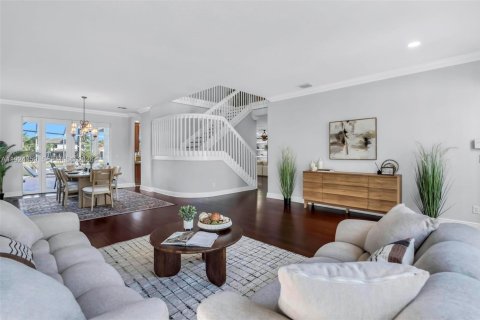 Купить виллу или дом в Мирамар, Флорида 5 спален, 362.41м2, № 1994851 - фото 6