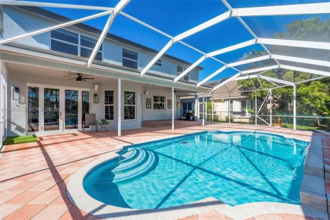Купить виллу или дом в Мирамар, Флорида 5 спален, 362.41м2, № 1994851 - фото 3