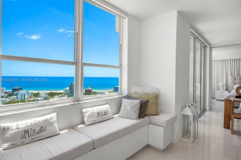 Copropriété à vendre à Miami Beach, Floride: 2 chambres, 138.42 m2 № 2154901 - photo 16