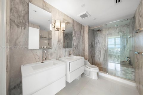 Copropriété à vendre à Miami Beach, Floride: 2 chambres, 138.42 m2 № 2154901 - photo 21