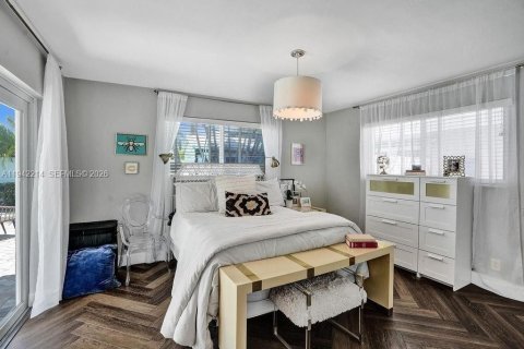 Casa en alquiler en Fort Lauderdale, Florida, 3 dormitorios, 160.26 m2 № 2028174 - foto 27