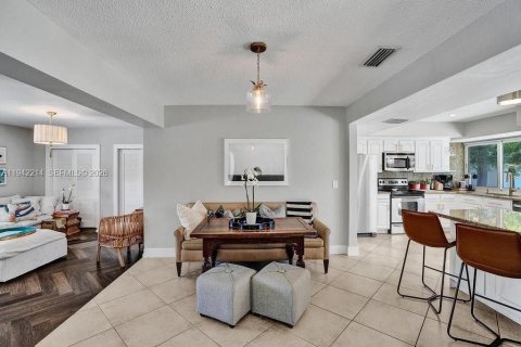 Casa en alquiler en Fort Lauderdale, Florida, 3 dormitorios, 160.26 m2 № 2028174 - foto 24