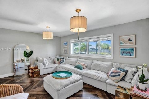 Casa en alquiler en Fort Lauderdale, Florida, 3 dormitorios, 160.26 m2 № 2028174 - foto 28