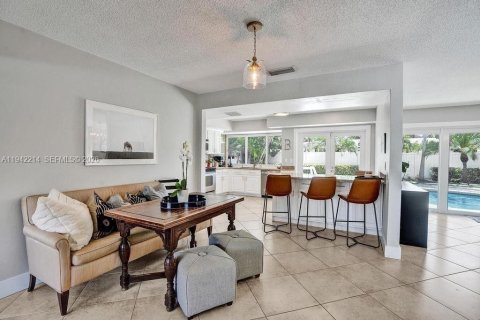 Casa en alquiler en Fort Lauderdale, Florida, 3 dormitorios, 160.26 m2 № 2028174 - foto 19