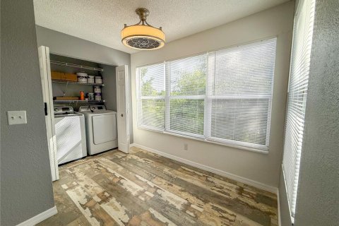 Condominio en alquiler en Orlando, Florida, 2 dormitorios, 85.38 m2 № 1810679 - foto 21