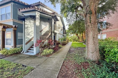 Condominio en alquiler en Orlando, Florida, 2 dormitorios, 85.38 m2 № 1810679 - foto 1