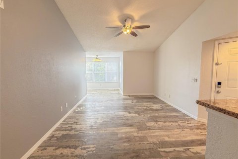 Condominio en alquiler en Orlando, Florida, 2 dormitorios, 85.38 m2 № 1810679 - foto 8