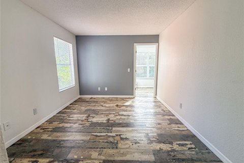 Condominio en alquiler en Orlando, Florida, 2 dormitorios, 85.38 m2 № 1810679 - foto 15