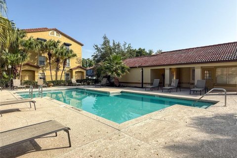 Condominio en alquiler en Orlando, Florida, 2 dormitorios, 85.38 m2 № 1810679 - foto 26