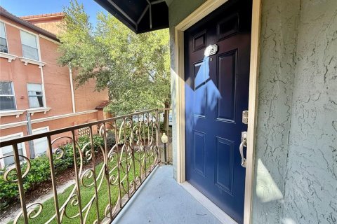 Condominio en alquiler en Orlando, Florida, 2 dormitorios, 85.38 m2 № 1810679 - foto 4