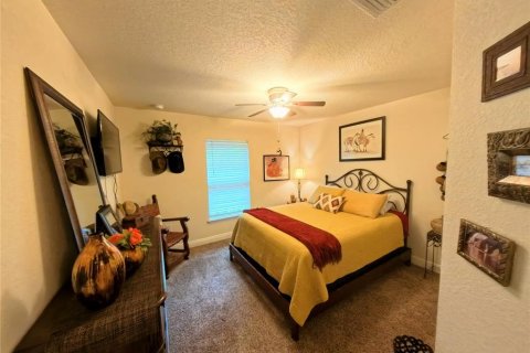 Casa en venta en Spring Hill, Florida, 4 dormitorios, 163.69 m2 № 1912498 - foto 19