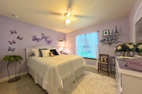 Casa en venta en Spring Hill, Florida, 4 dormitorios, 163.69 m2 № 1912498 - foto 27