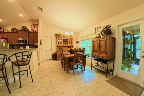 House in Spring Hill, Florida 4 bedrooms, 163.69 sq.m. № 1912498 - photo 9