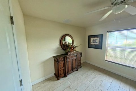 House in Spring Hill, Florida 4 bedrooms, 163.69 sq.m. № 1912498 - photo 30