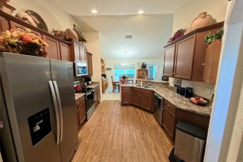 Casa en venta en Spring Hill, Florida, 4 dormitorios, 163.69 m2 № 1912498 - foto 5