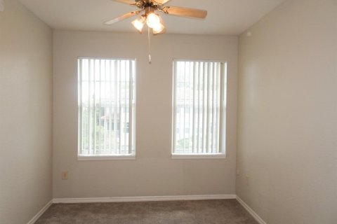 Townhouse in Coral Springs, Florida 2 bedrooms, 117.8 sq.m. № 2083933 - photo 12