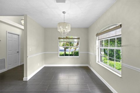 House in Sarasota, Florida 3 bedrooms, 143.81 sq.m. № 1679803 - photo 5