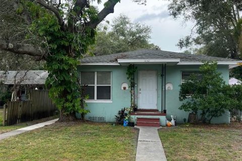 Appartement à louer à Saint Petersburg, Floride: 1 chambre, 60.2 m2 № 1854097 - photo 1