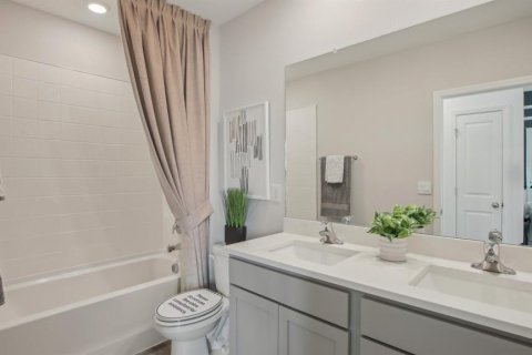 Villa ou maison à vendre à Zephyrhills, Floride: 4 chambres, 214.14 m2 № 2205277 - photo 24
