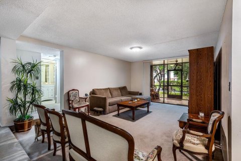 Copropriété à louer à Lauderhill, Floride: 2 chambres, 106.84 m2 № 2168893 - photo 6