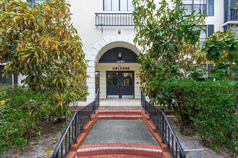 Copropriété à louer à Lauderhill, Floride: 2 chambres, 106.84 m2 № 2168893 - photo 24