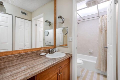 Copropriété à louer à Lauderhill, Floride: 2 chambres, 106.84 m2 № 2168893 - photo 12