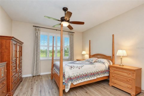 Copropriété à vendre à Plant City, Floride: 2 chambres, 126.72 m2 № 2430455 - photo 12