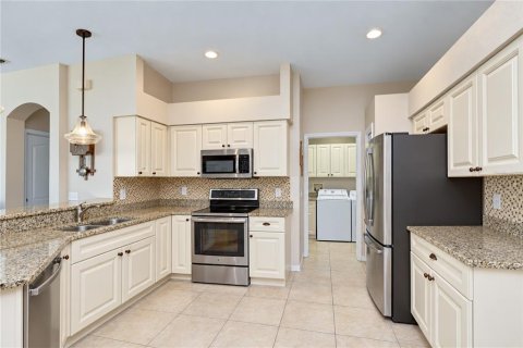 Copropriété à vendre à Plant City, Floride: 2 chambres, 126.72 m2 № 2430455 - photo 9