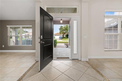 Villa ou maison à vendre à Eagle Lake, Floride: 4 chambres, 216.65 m2 № 2419021 - photo 7