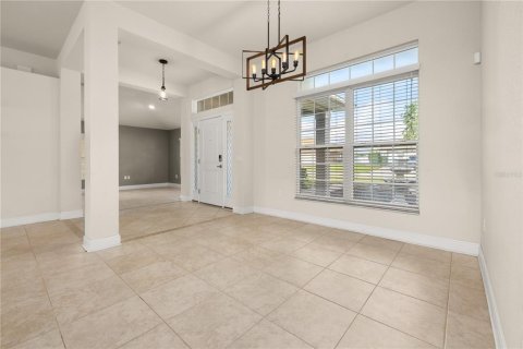 Villa ou maison à vendre à Eagle Lake, Floride: 4 chambres, 216.65 m2 № 2419021 - photo 17