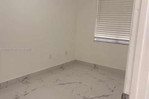 Apartment in Miami, Florida 2 bedrooms, 1947.05 sq.m. № 2020450 - photo 13