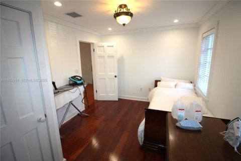 Купить виллу или дом в Корал-Гейблс, Флорида 5 спален, 529.91м2, № 1991365 - фото 19