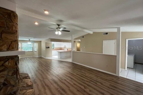 Casa en alquiler en Spring Hill, Florida, 3 dormitorios, 155.15 m2 № 1911680 - foto 6