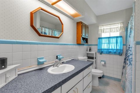 Купить виллу или дом в Брэндон, Флорида 11 комнат, 166.39м2, № 2213553 - фото 8
