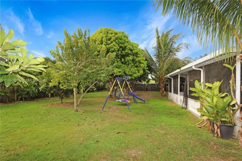 Villa ou maison à vendre à Homestead, Floride: 3 chambres, 150.69 m2 № 1992653 - photo 23