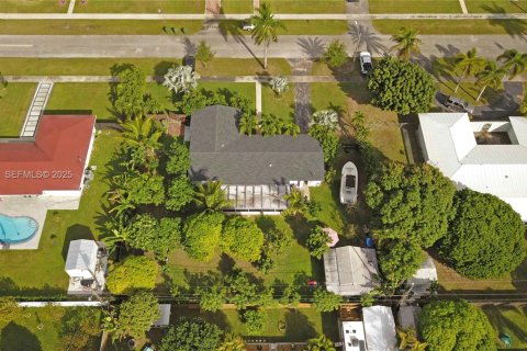 Villa ou maison à vendre à Homestead, Floride: 3 chambres, 150.69 m2 № 1992653 - photo 10