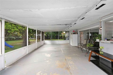 Villa ou maison à vendre à Homestead, Floride: 3 chambres, 150.69 m2 № 1992653 - photo 29