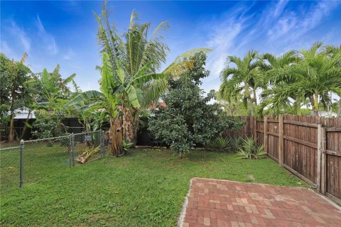 Villa ou maison à vendre à Homestead, Floride: 3 chambres, 150.69 m2 № 1992653 - photo 22