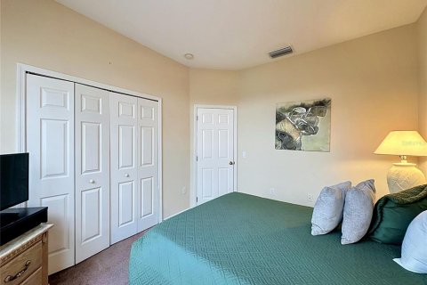 House in Haines City, Florida 4 bedrooms, 143.26 sq.m. № 2121584 - photo 26