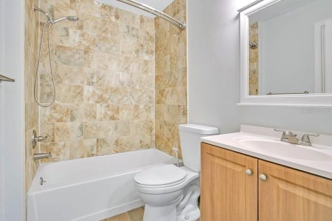 Condo in Orlando, Florida, 1 bedroom № 2115056 - photo 12