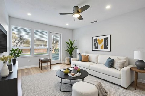 Condo in Orlando, Florida, 1 bedroom № 2115056 - photo 2